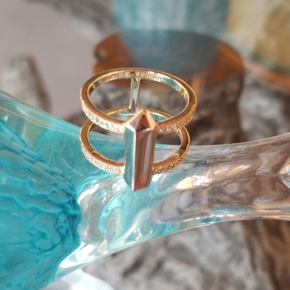Kendra Scott Gold Color Ring Size 8